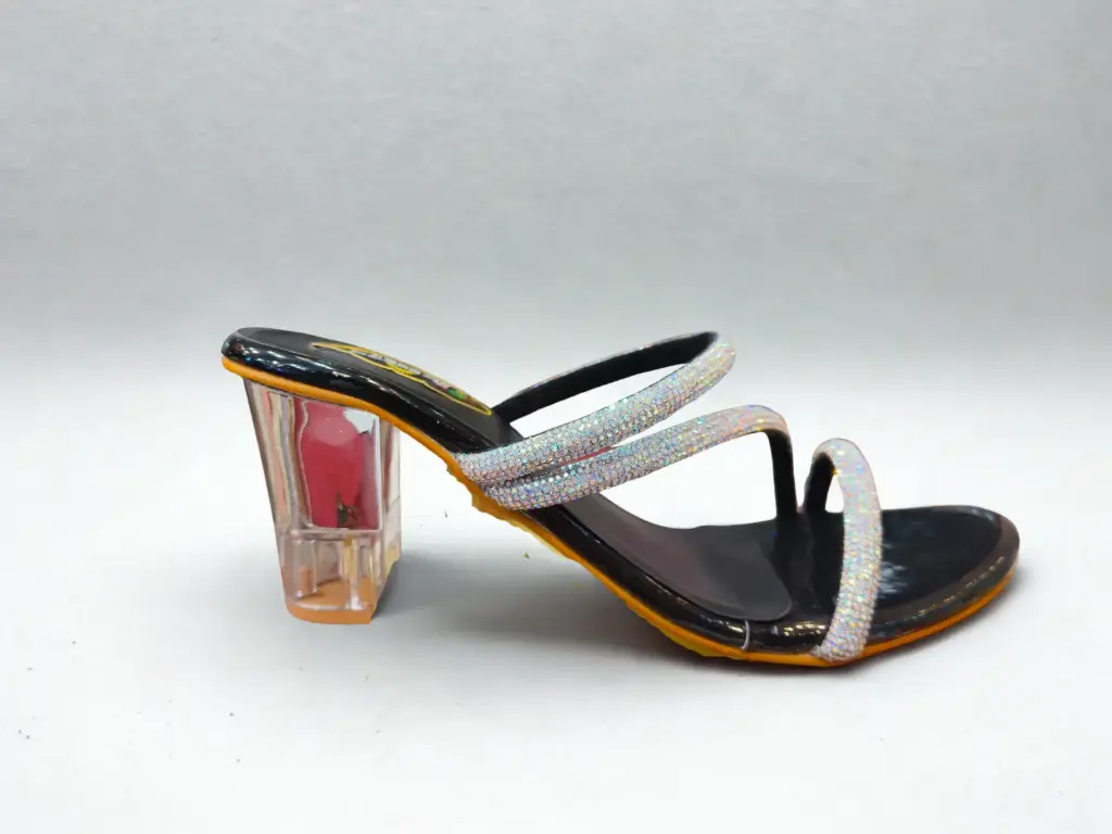 luxe black heel
